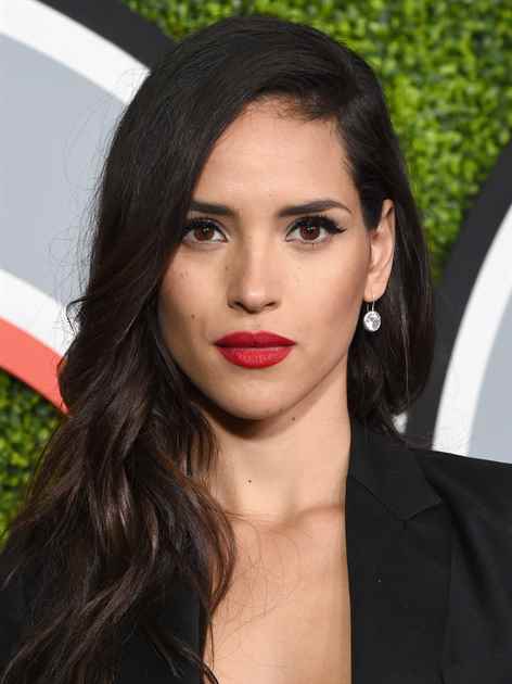 Adria Arjona