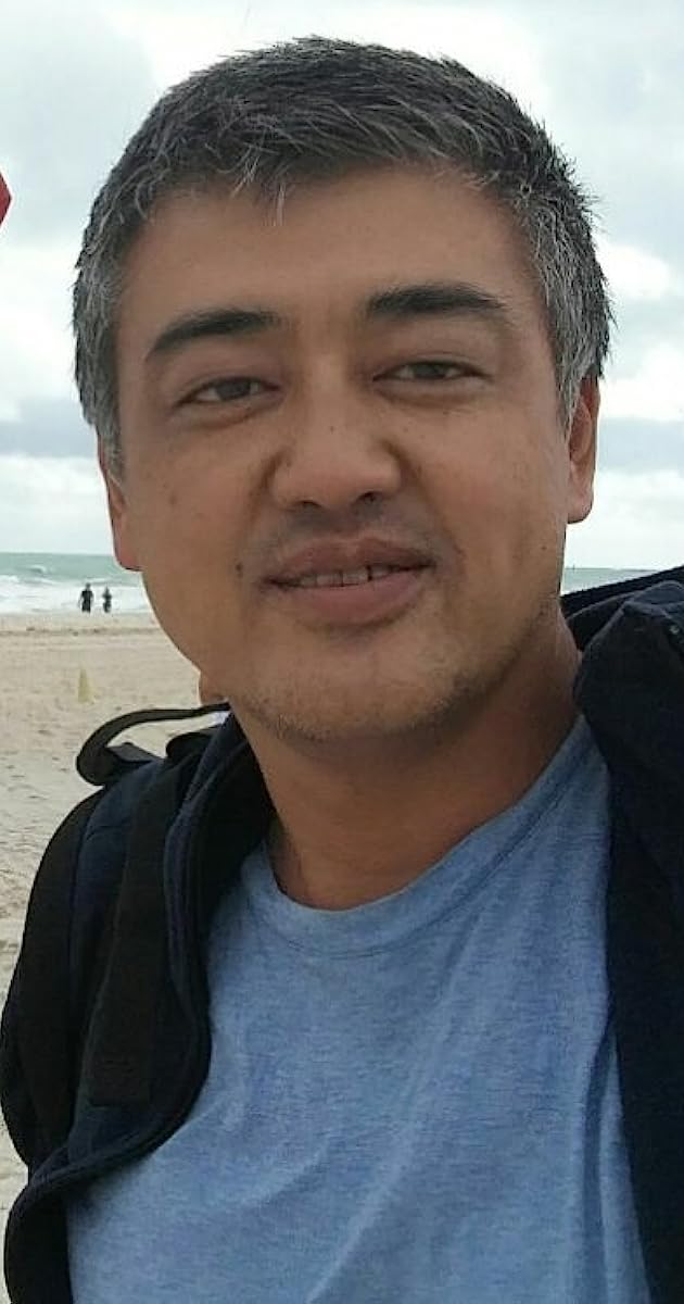 Alex Tavakoli