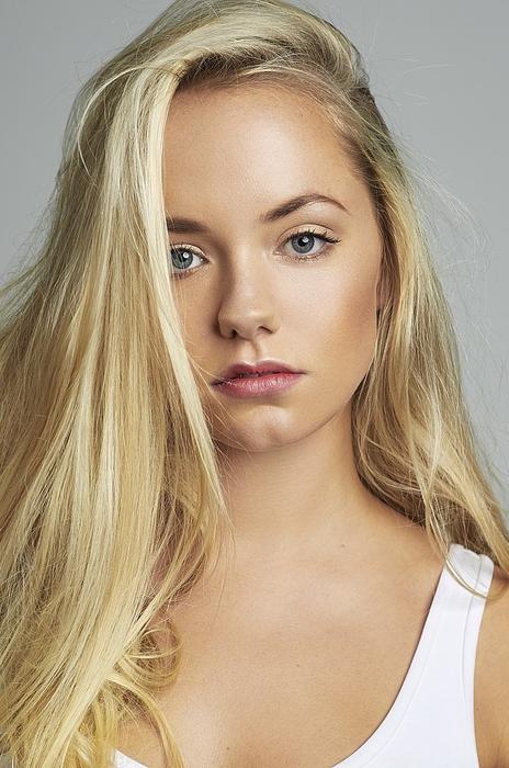 Ashley de Lange