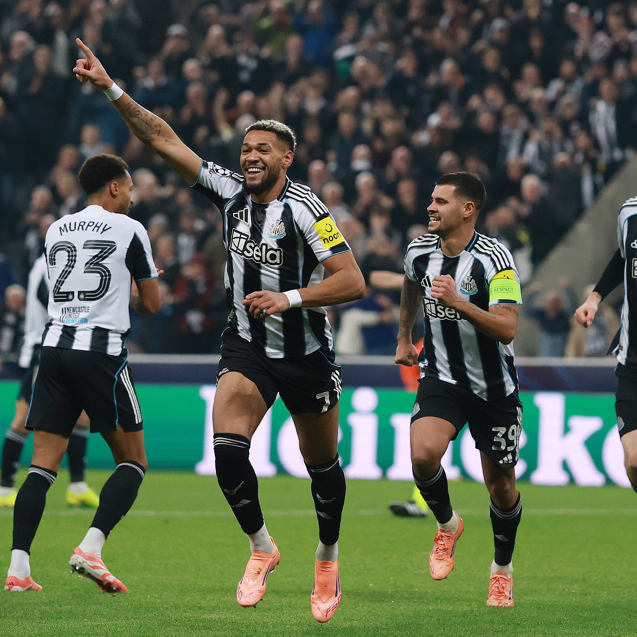 B. Leverkusen-Newcastle United