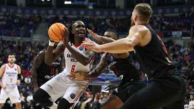 Bahçeşehir Koleji - Oostende