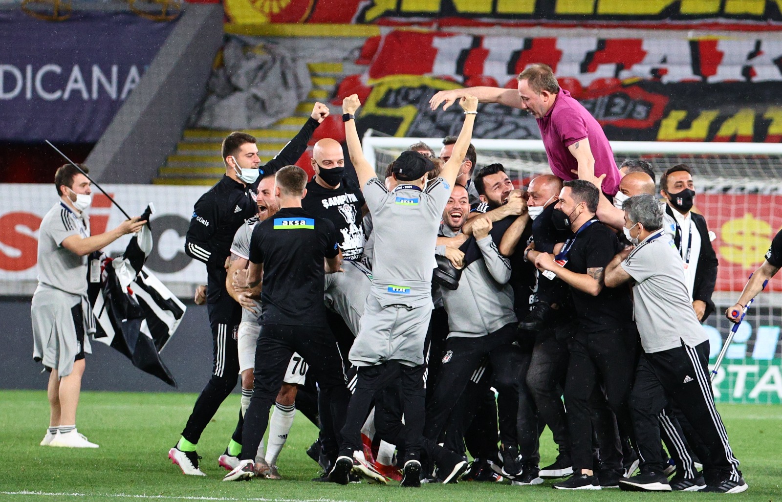 Beşiktaş G. - Bourg Bresse