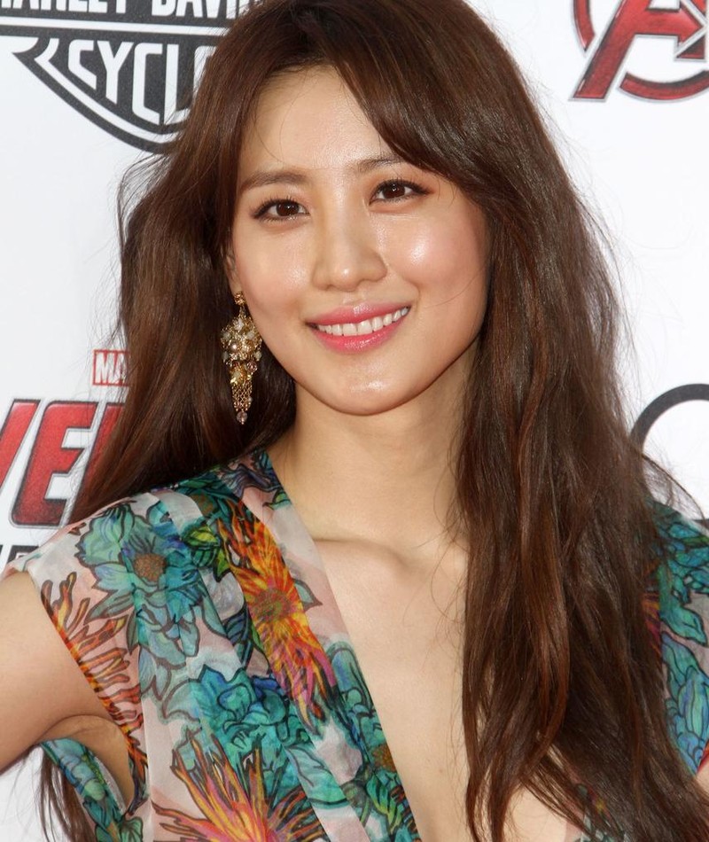 Claudia Kim