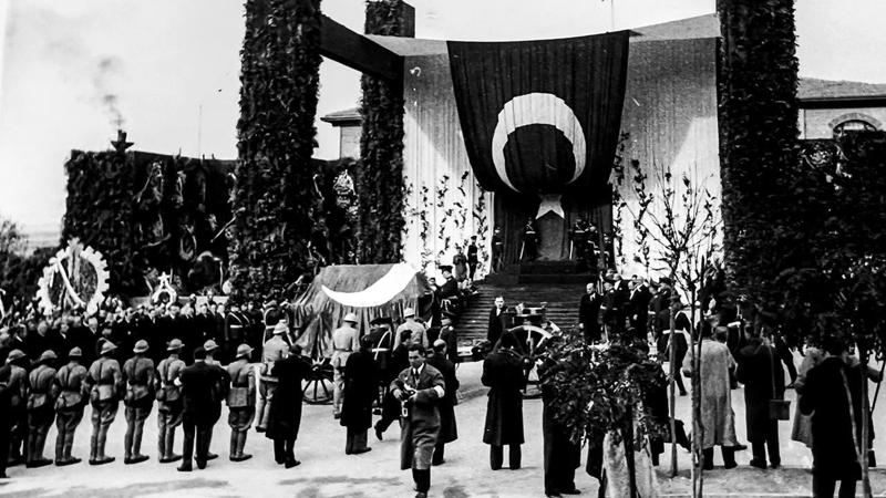 Dolmabahçe'de O Sabah: 10 Kasım 1938