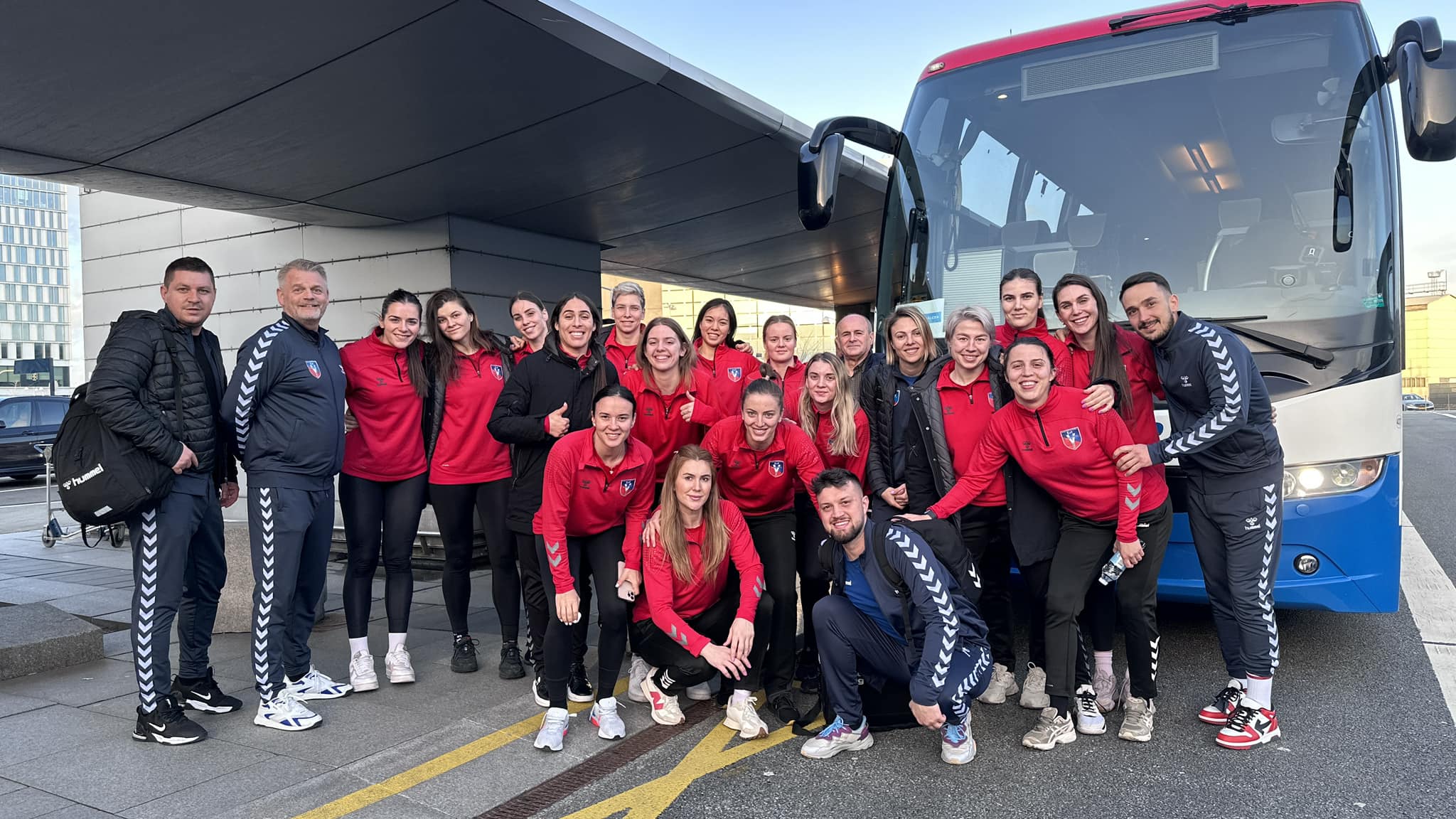 EHF ŞAMPİYONLAR LİGİ CS GLORIA - NYKOBiNG FALSTER