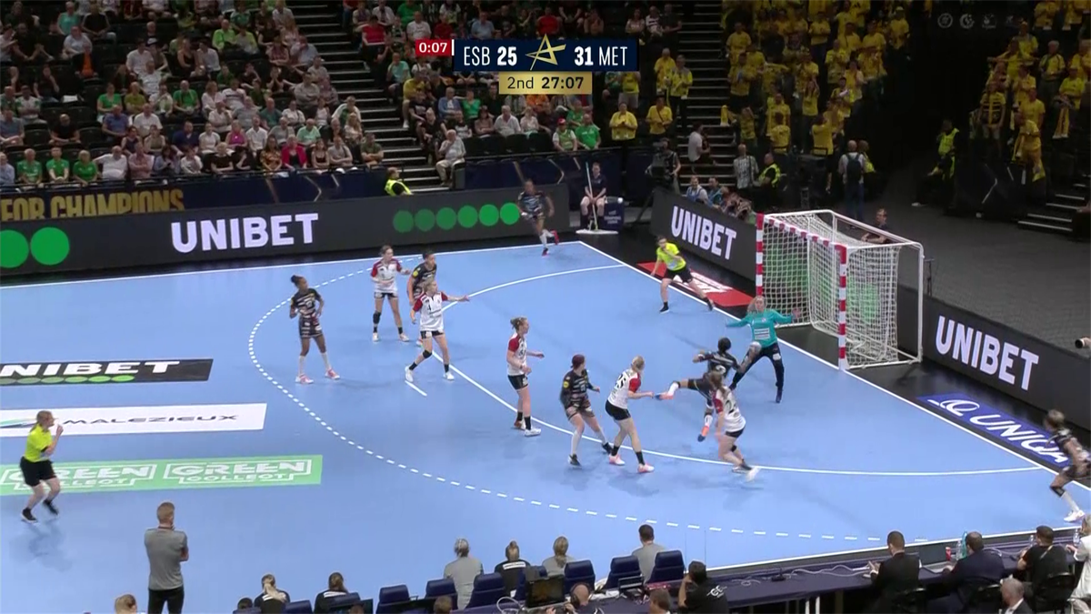 EHF ŞAMPİYONLAR LİGİ ESBJERG METZ