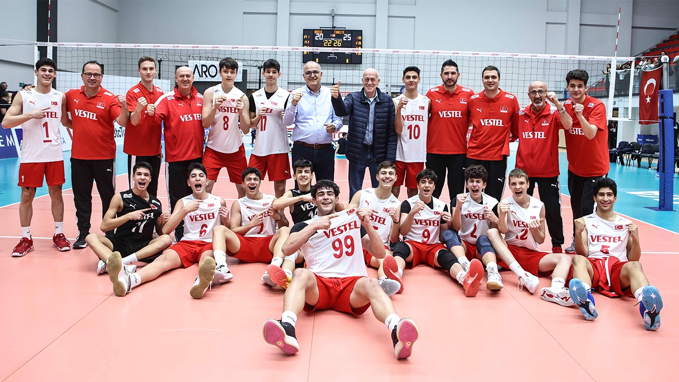 Erkekler Voleybol Derleme