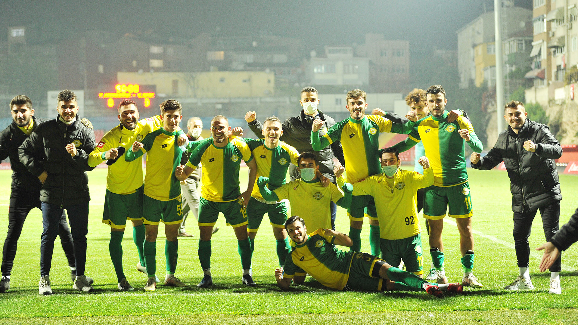 Esenler Erokspor - Manisa