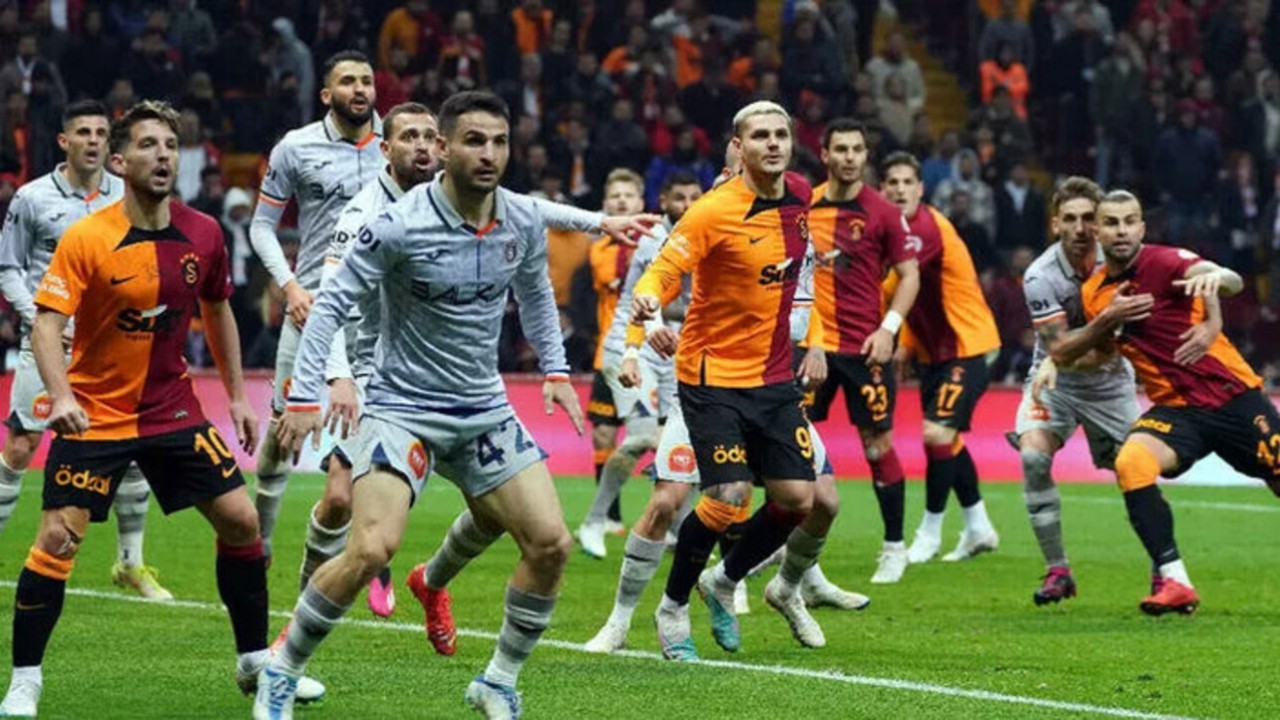 Galatasaray - Başakşehir Fk