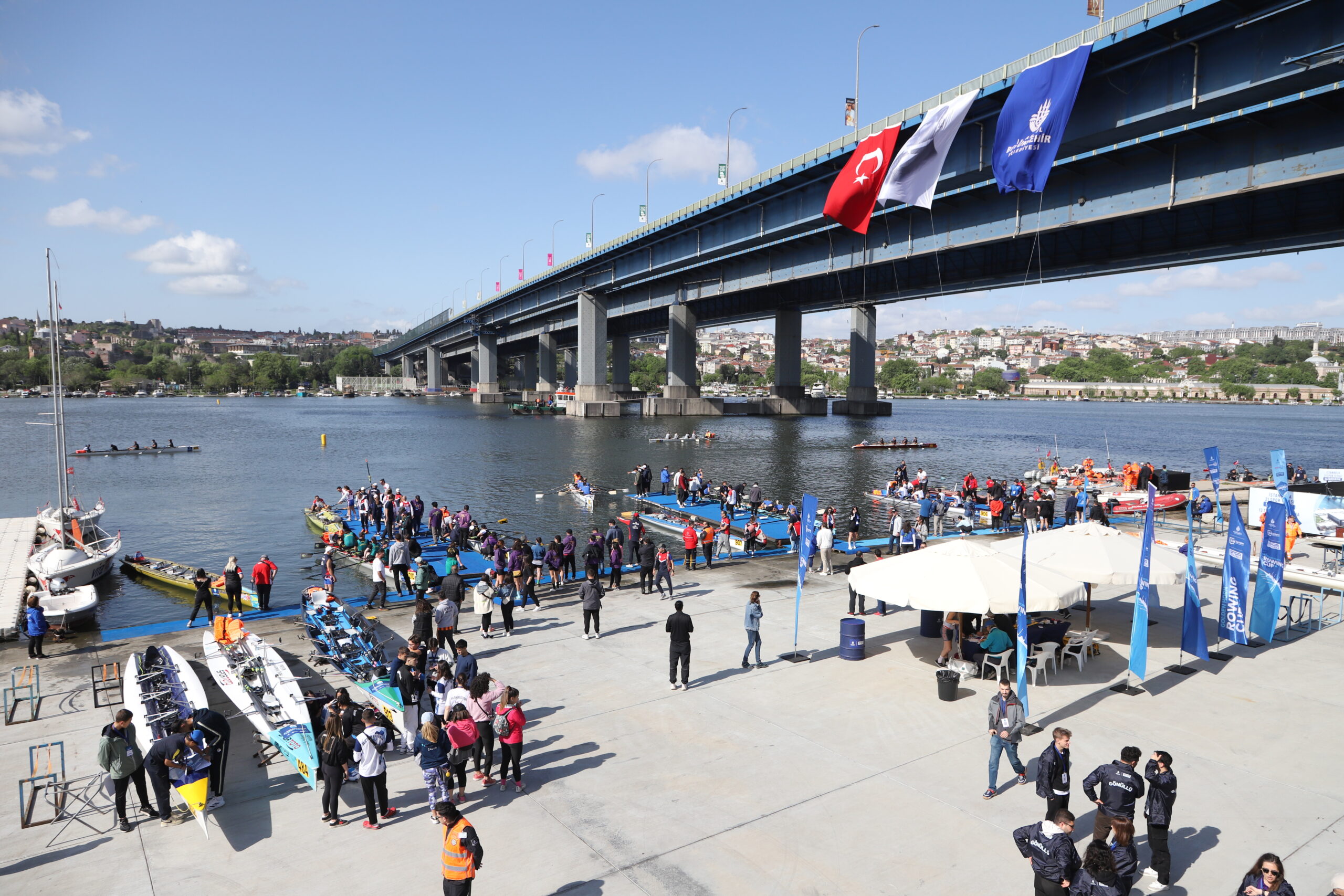 HALİÇ KÜREK YARIŞLARI KISA