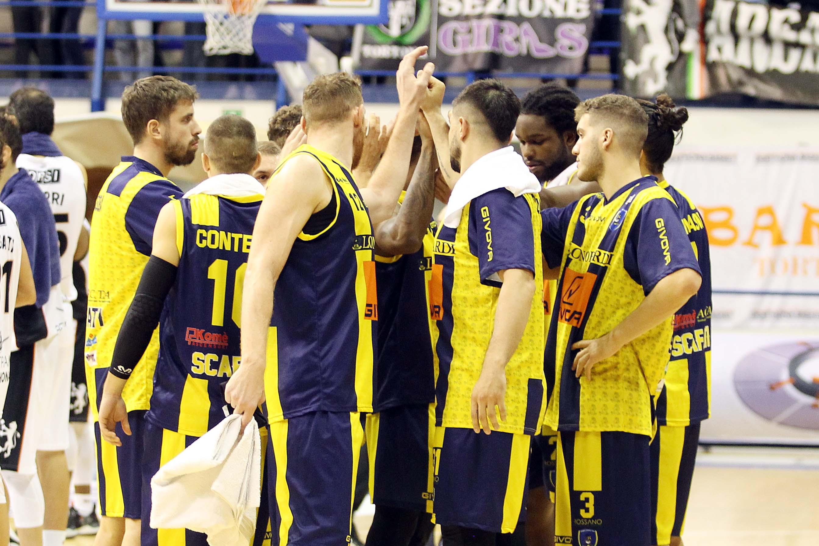 İTALYA BASKETBOL LİGİ GIVOVA SCAFATI BASKET EMPORIO ARMANI M