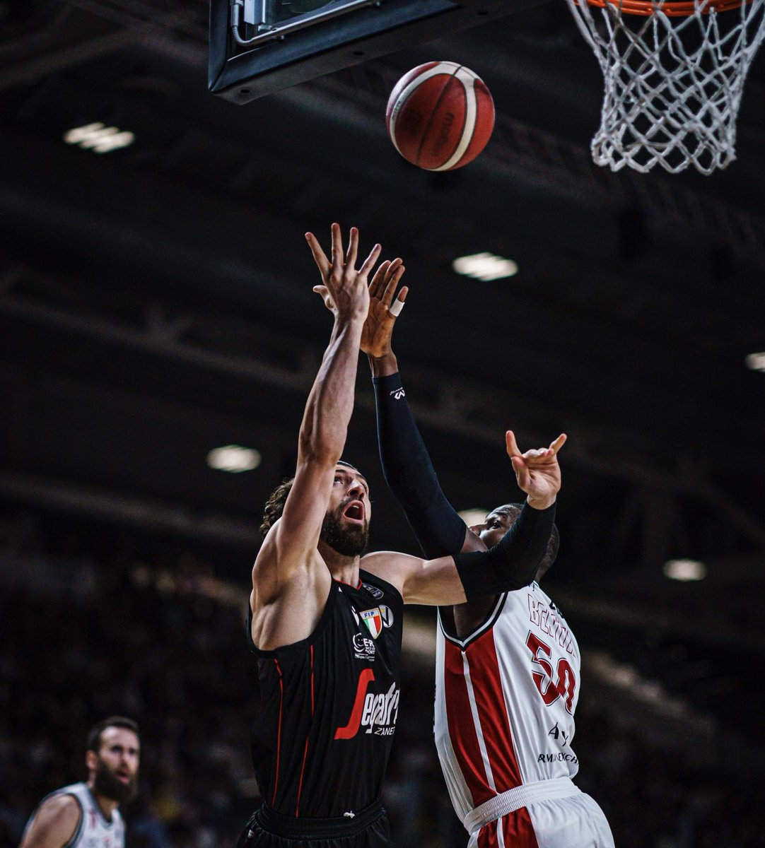 İTALYA ERKEKLER BASKETBOL LİGİ PLAY-OFF BOLOGNA - MİLANO