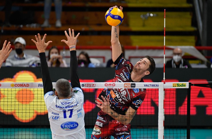 İTALYA ERKEKLER VOELYBOL LİGİ MONZA CISTERNA