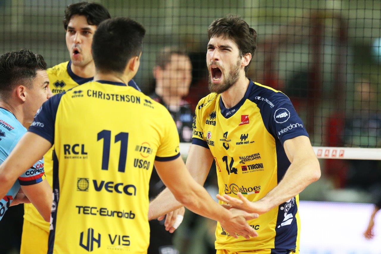 İTALYA ERKEKLER VOLEYBOL LİGİ PADOVA-MODENA