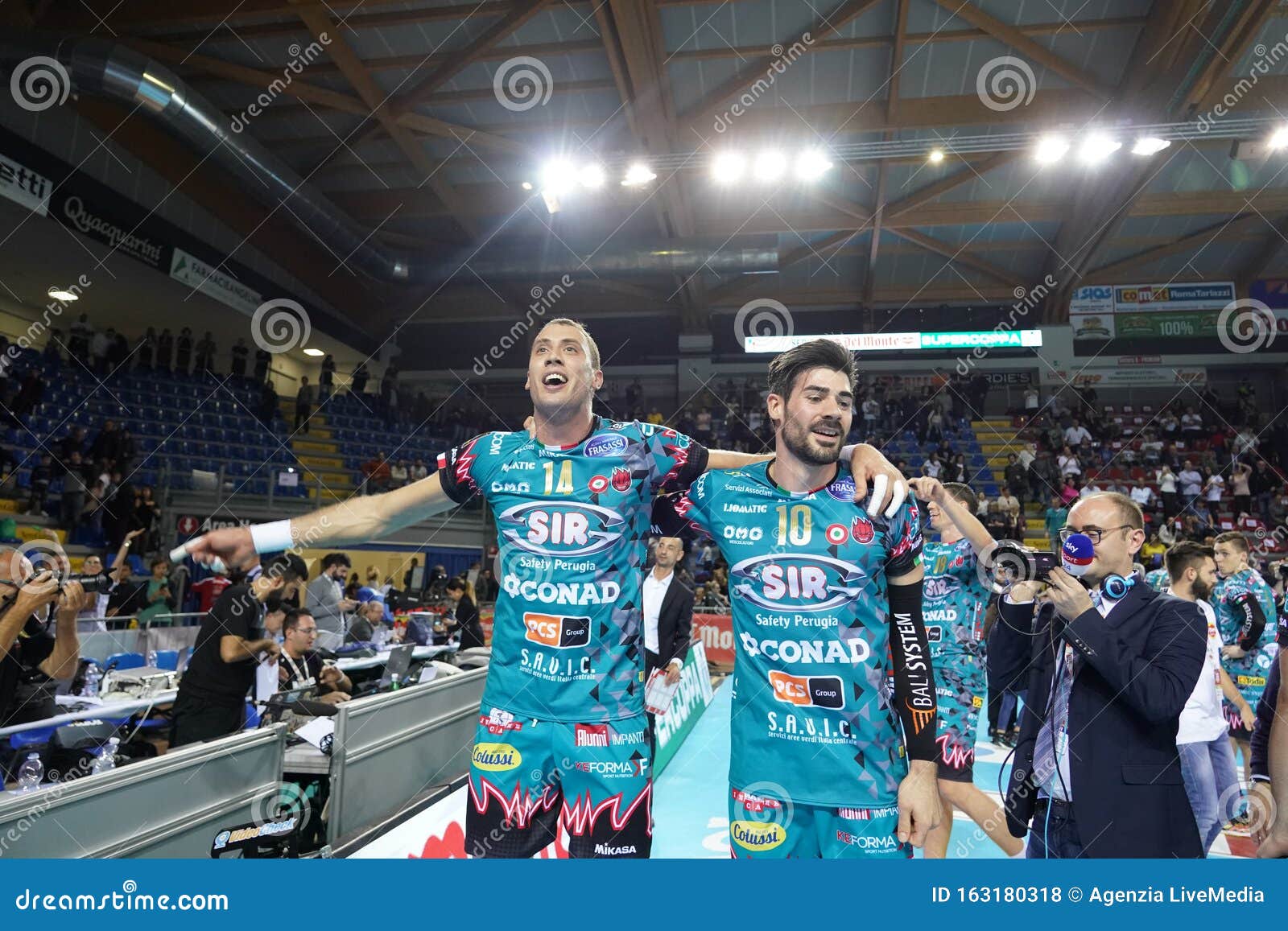 İTALYA ERKEKLER VOLEYBOL LİGİ PERUGIA - MODENA