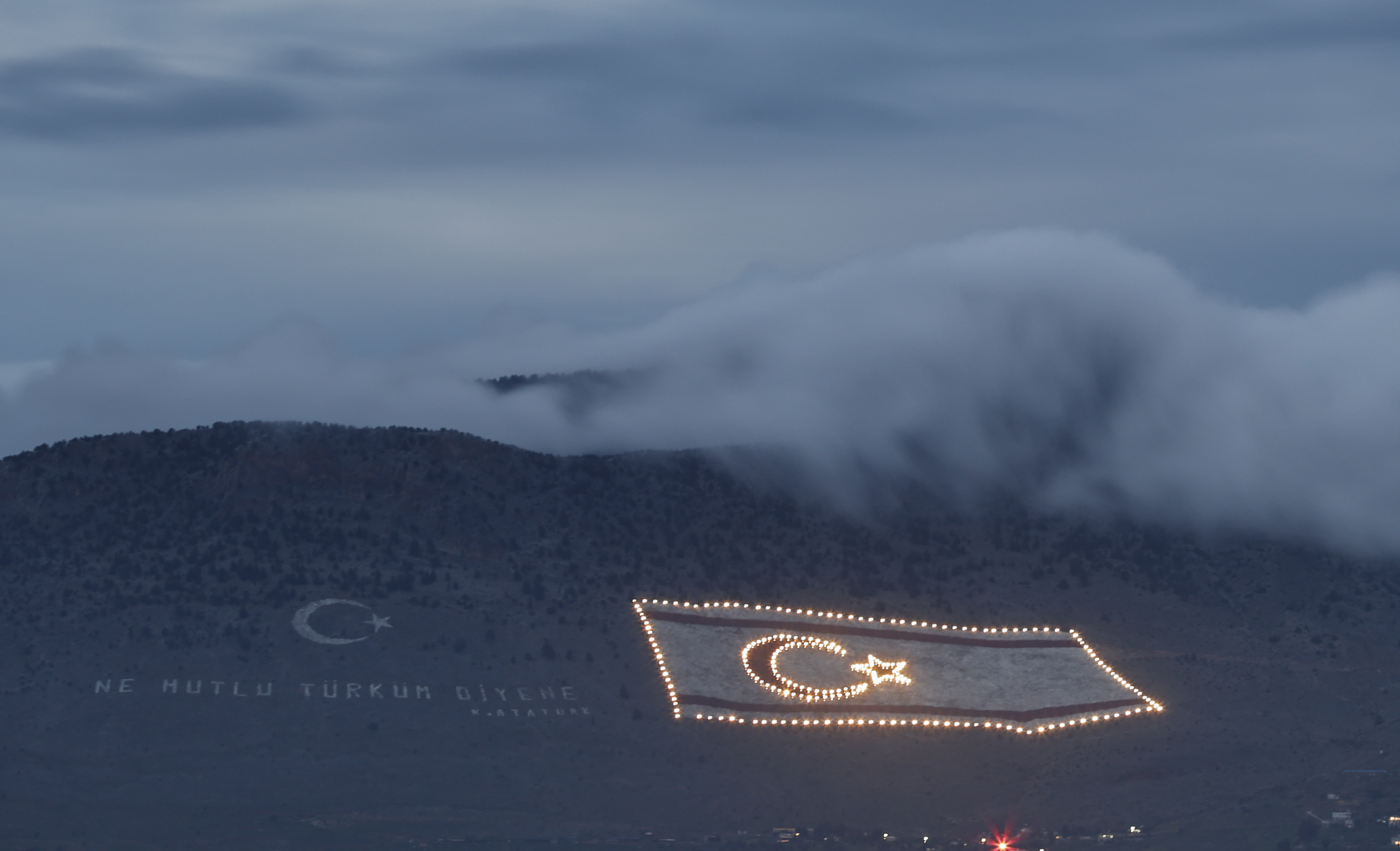 Kuzeydeki Bayrak : Kıbrıs