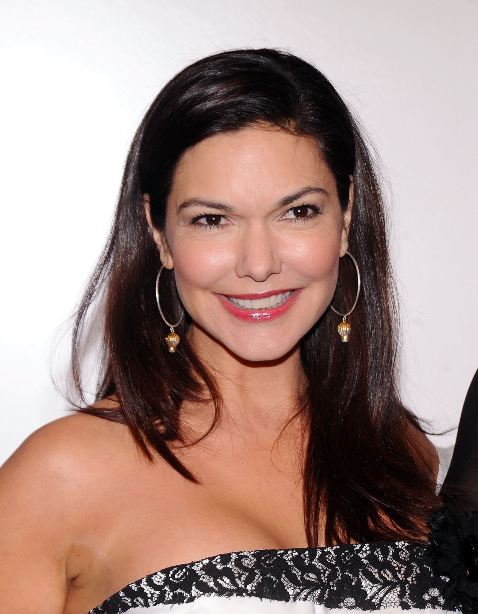 Laura Harring