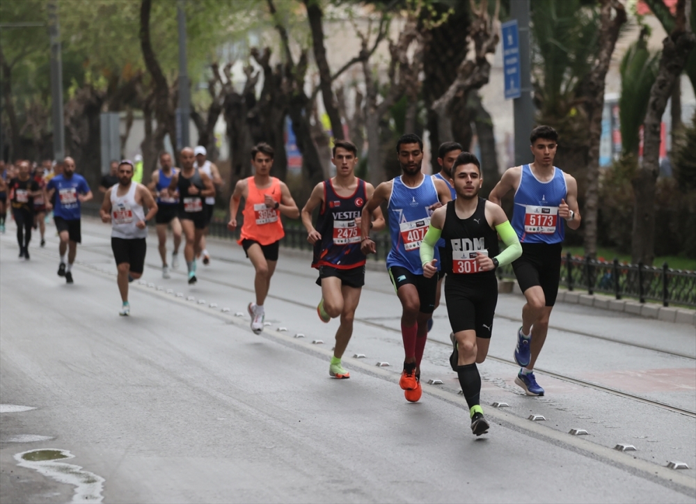 Maraton İzmir 4.5 G Ödül Töreni