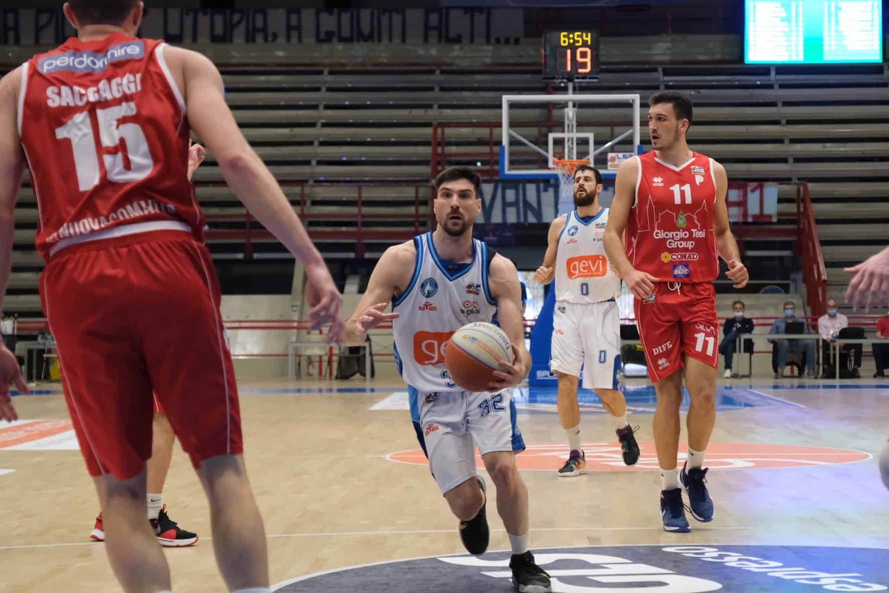 Napoli Basket - Pistoia
