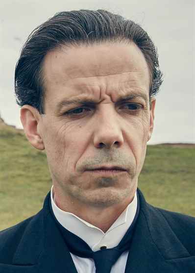Noah Taylor