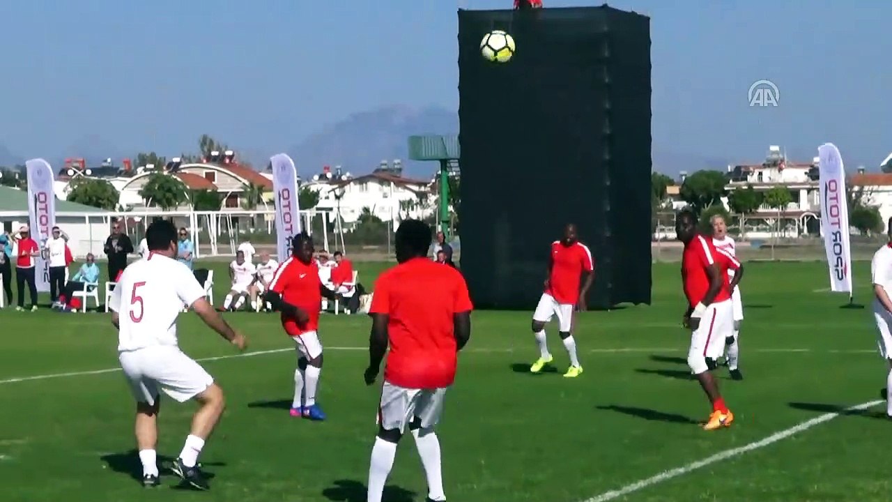 Parlamenterler Futbol Turnuvası