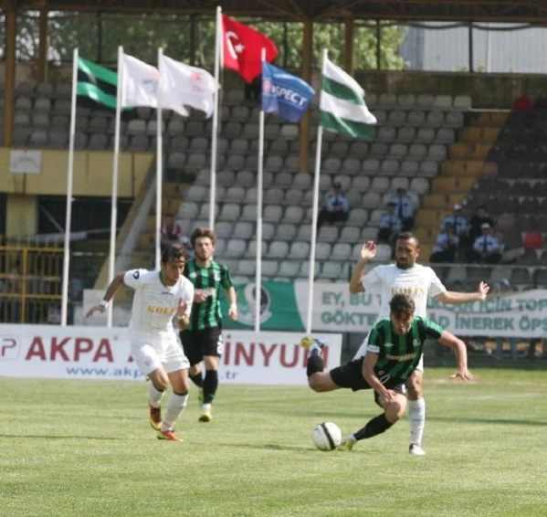 Sakaryaspor AŞ-B. Giresunspor
