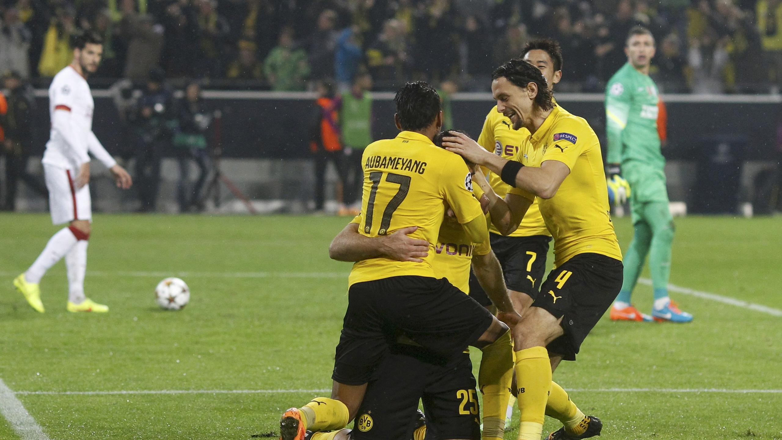 Şampiyonlar Ligi Futbol Karşılaşmasıborussıa Dortmund - Barc