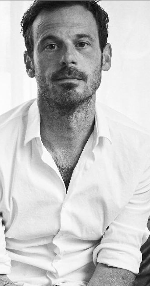 Scoot McNairy