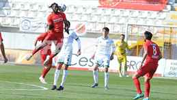 Spor Toto 1. Lig Futbol Karşılaşması Bereket Sigorta Ümrani