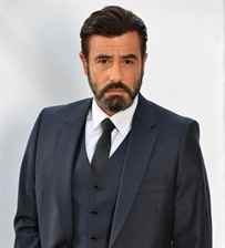 Tayanç Ayaydın