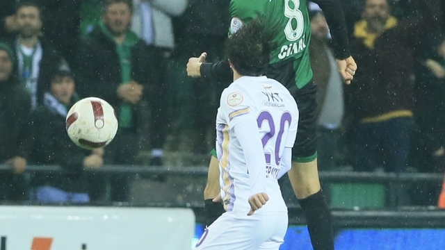 Trendyol 1. Lig Futbol Karşılaşması 19. Haftasiltaş Yapı Pen