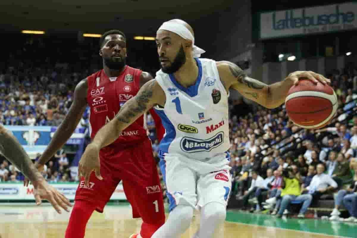 Uni Treviso - Napoli Basketbol