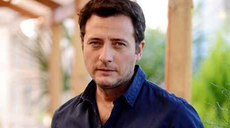 Yiğit Özşener