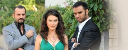Gonca Karanfil