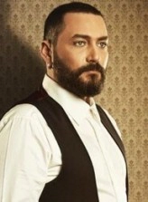 Hüsnü Şenlendirici