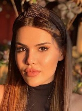 İrem Büğrüoğlu