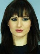 Nur Tüzün